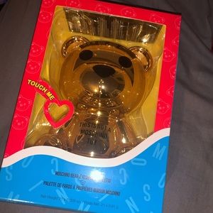 Sephora x Moschino Bear Eyeshadow